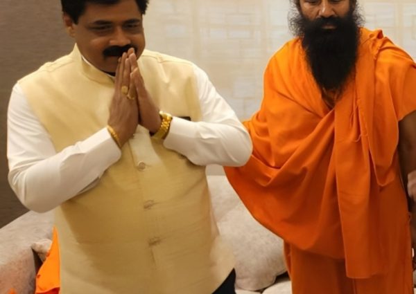 Sanjay Gupta met Ramdev Baba